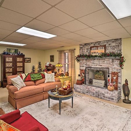 Private Hendersonville Hideaway With Fire Pit! Esterno foto