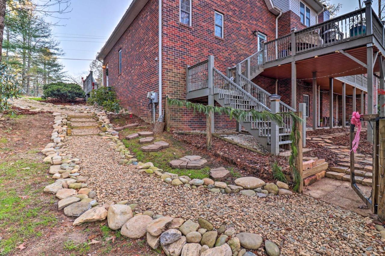 Private Hendersonville Hideaway With Fire Pit! Esterno foto